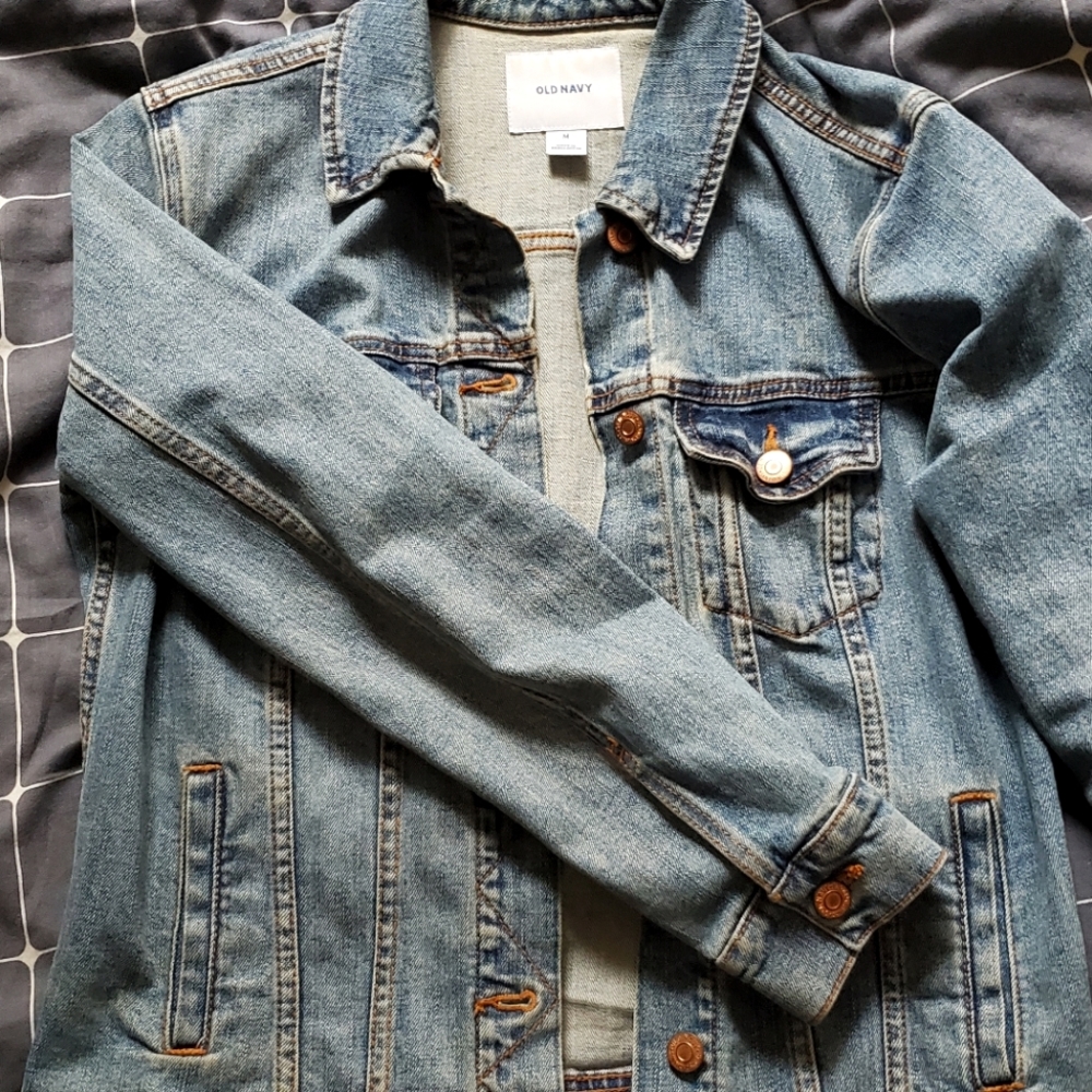 Classic Denim Jacket Old Navy M